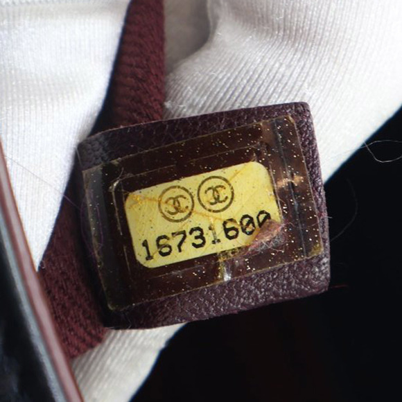 Pre-Loved Chanel Quilted Calfskin Perfect Edge Tote - Picture 7 of 12